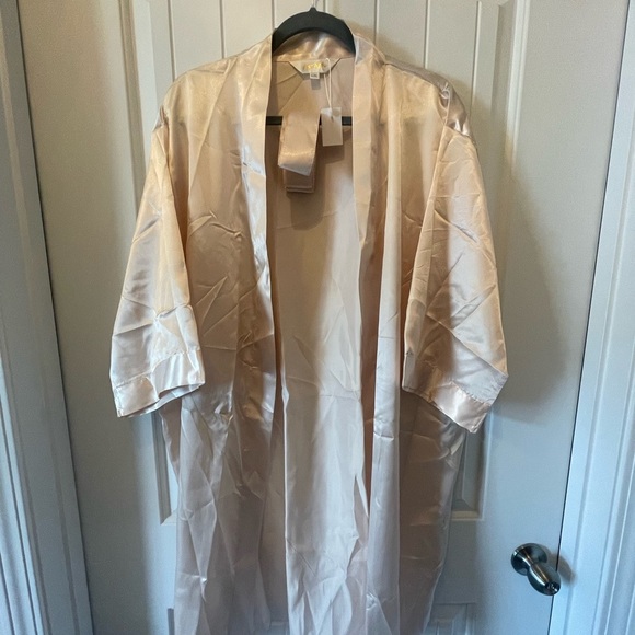 Miss to Mrs Blush/Light Pink Satin Robe with Waist Tie - Picture 7 of 7